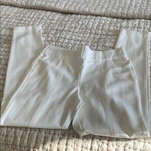 Jones New York Women's Winter White Skinny Pants